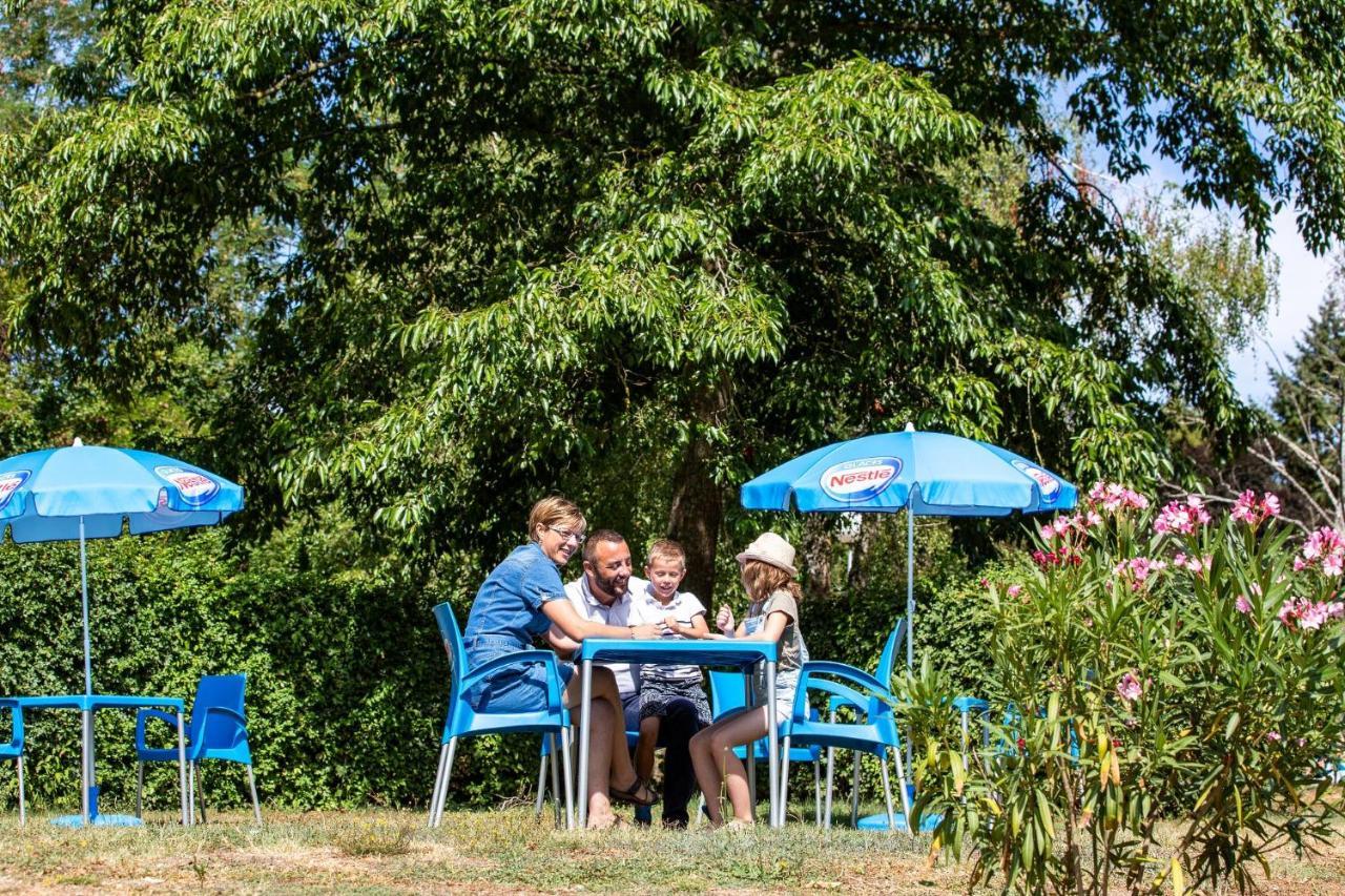 Camping De Bourges Eksteriør bilde